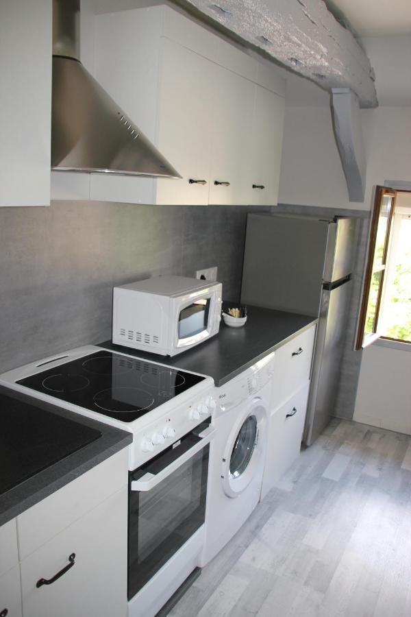 Les Appartements Du Saint Hubert Arcis-sur-Aube Esterno foto